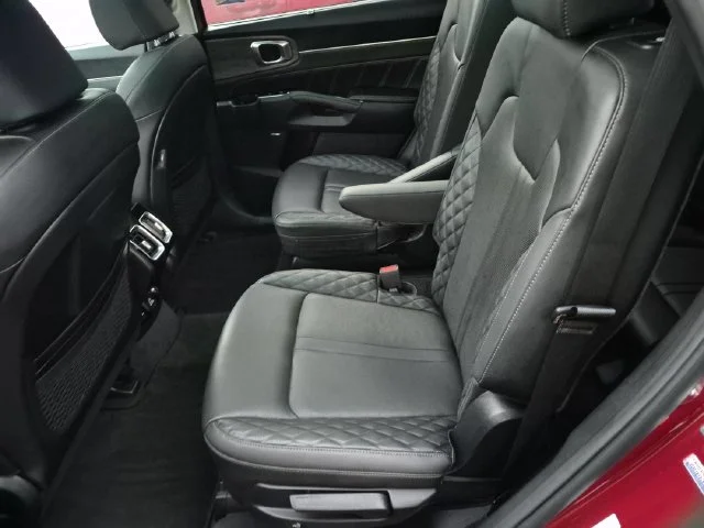 Used 2023 Red Kia X-Line SX Prestige image 30