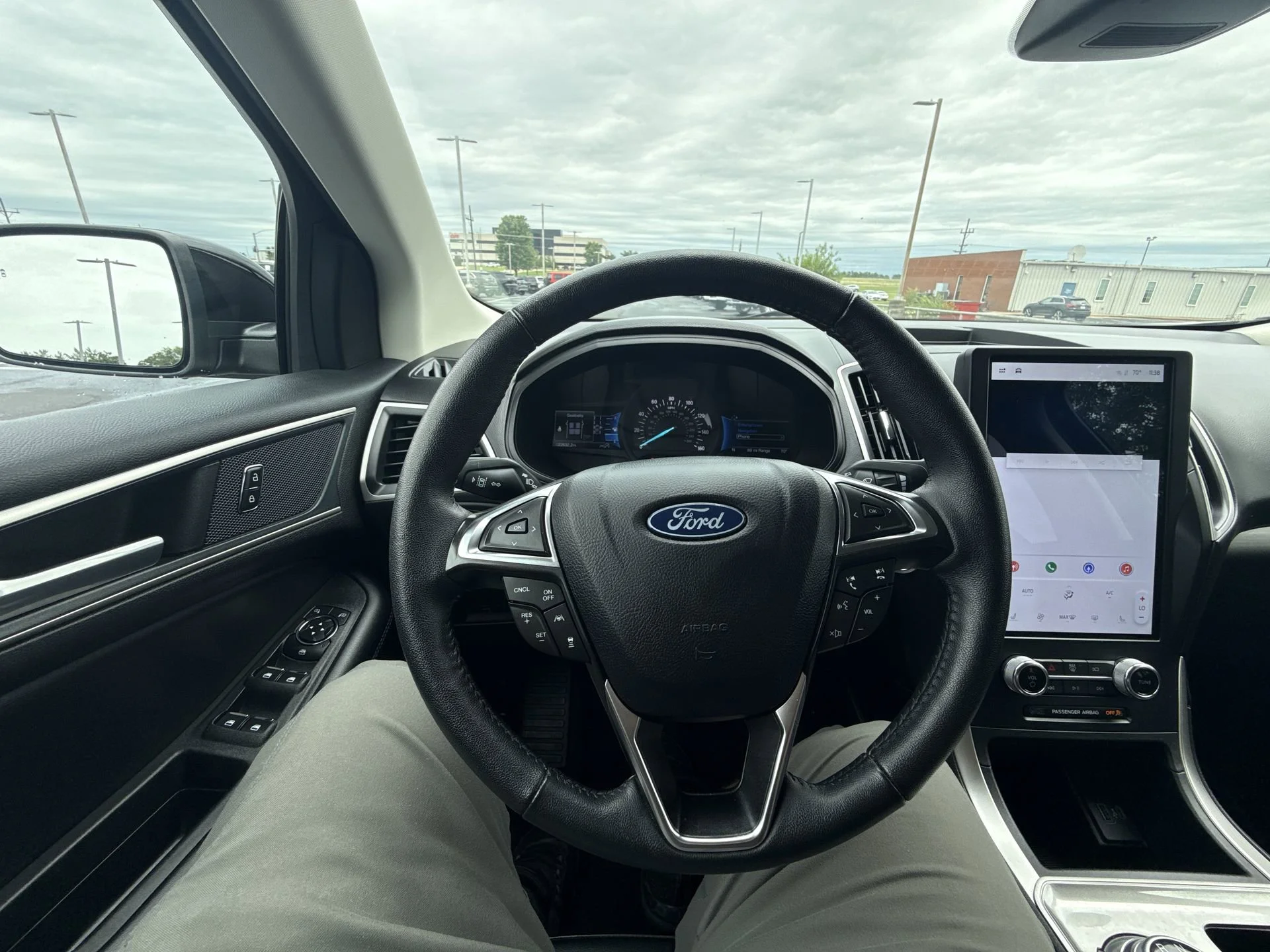 2024 Ford Edge SEL - Photo 14