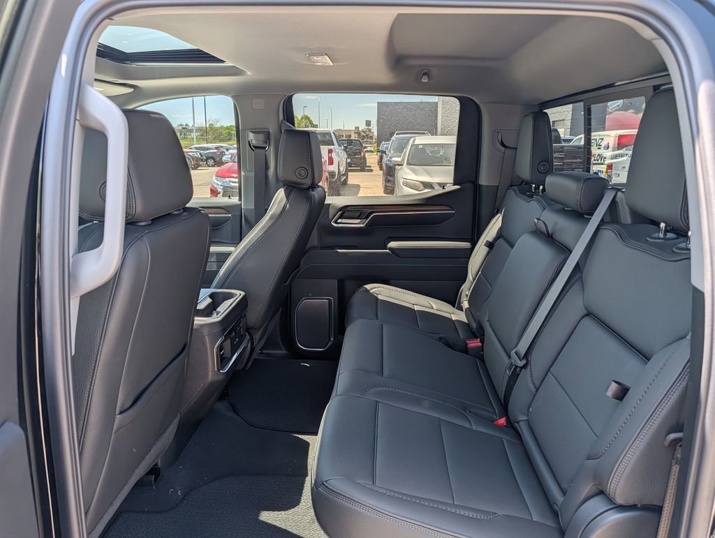 2026 GMC Sierra 1500 Denali - Photo 7
