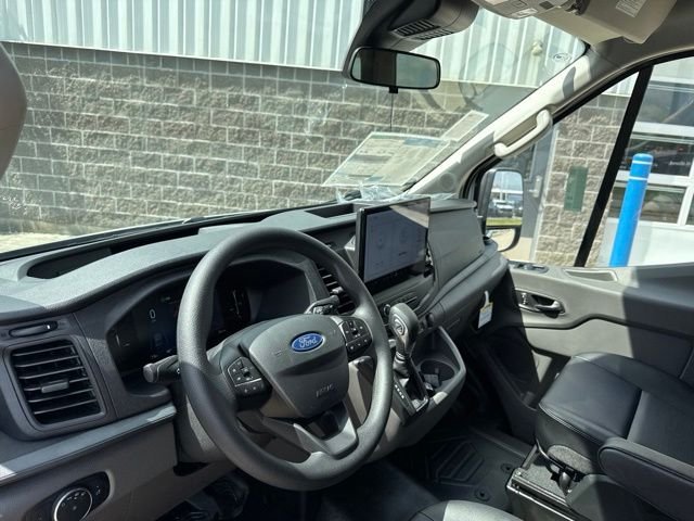 New 2026 Oxford White Ford Passenger Van XL image 17