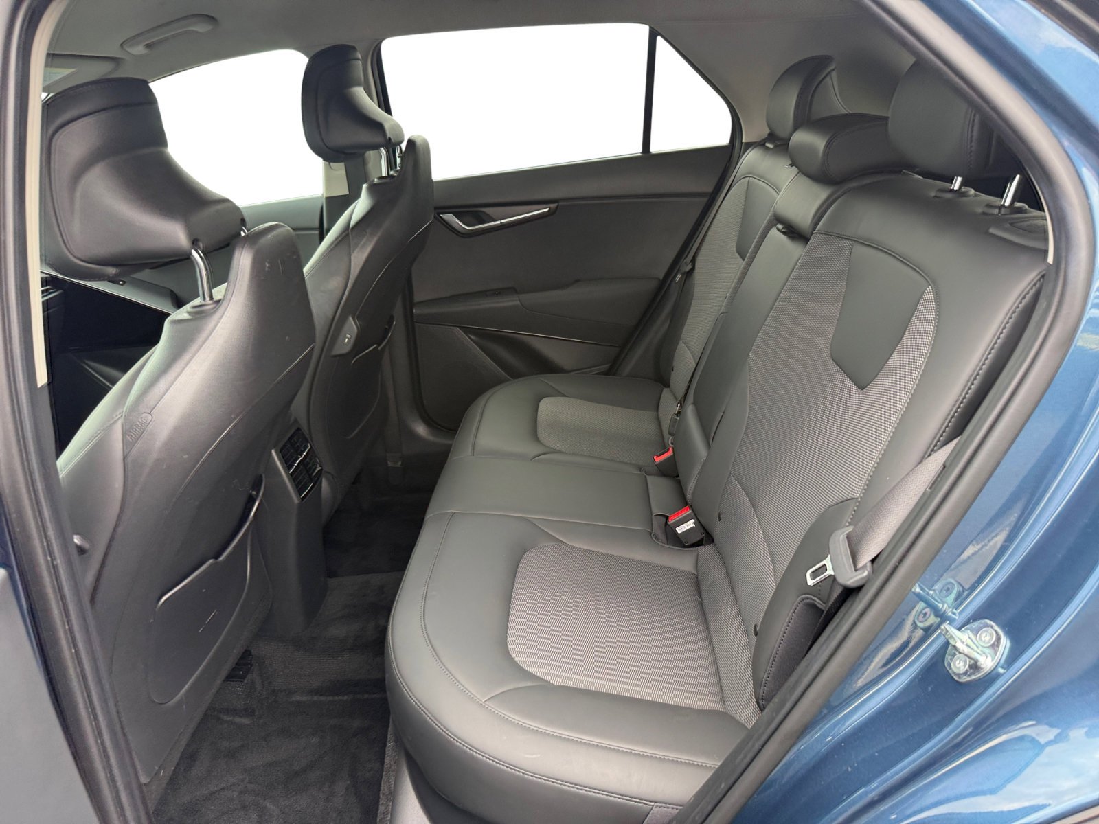 Used 2023 Mineral Blue Kia EX image 16