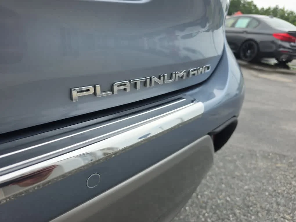 Used 2021 Moon Dust Toyota Platinum image 12