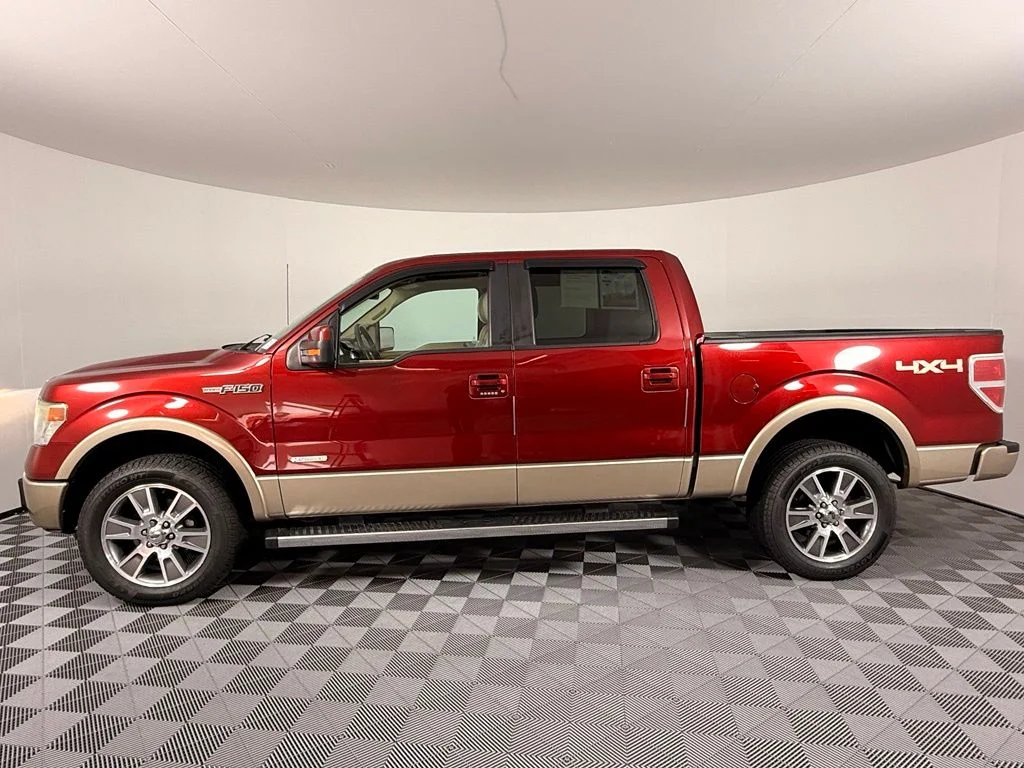 Used 2014 Red Ford Lariat image 12