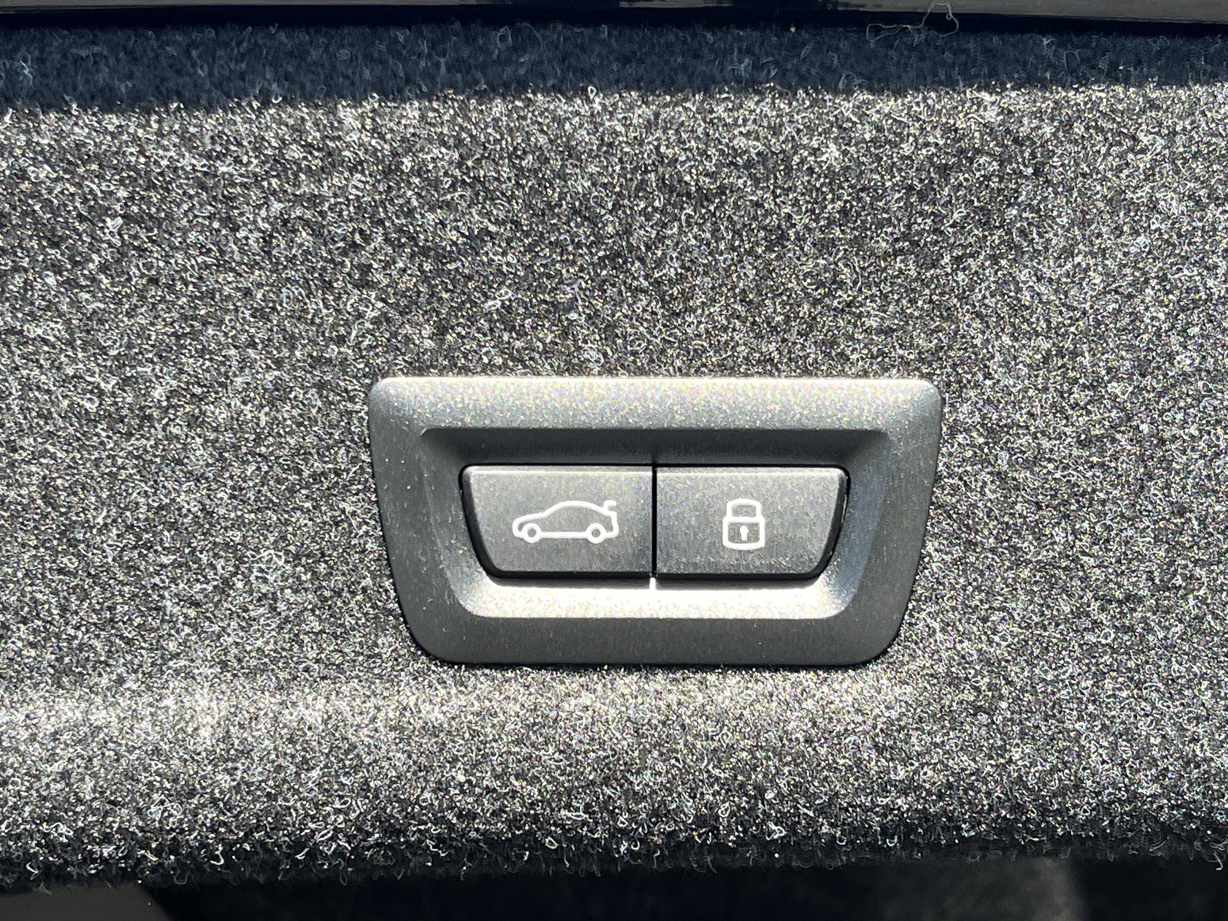 2026 BMW 3 Series 330i - Photo 29