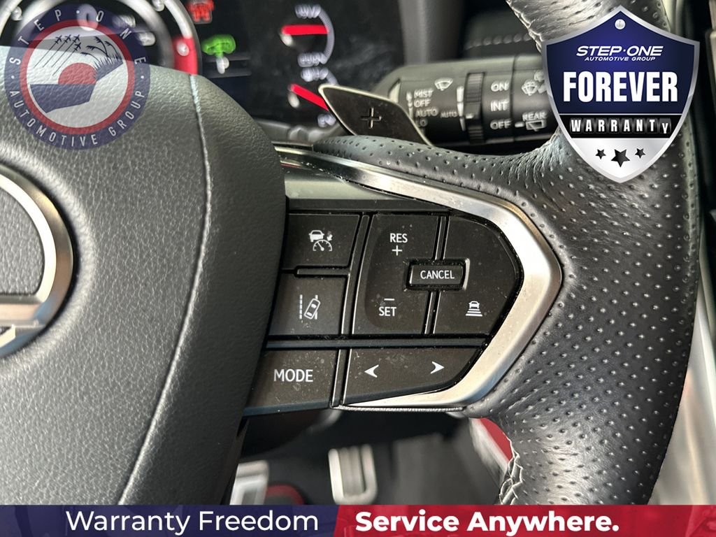 Used 2023 White Lexus 600 F SPORT image 22