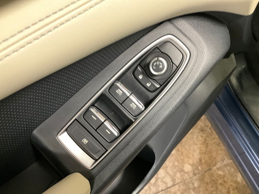 Used 2020 Blue Subaru Limited image 15