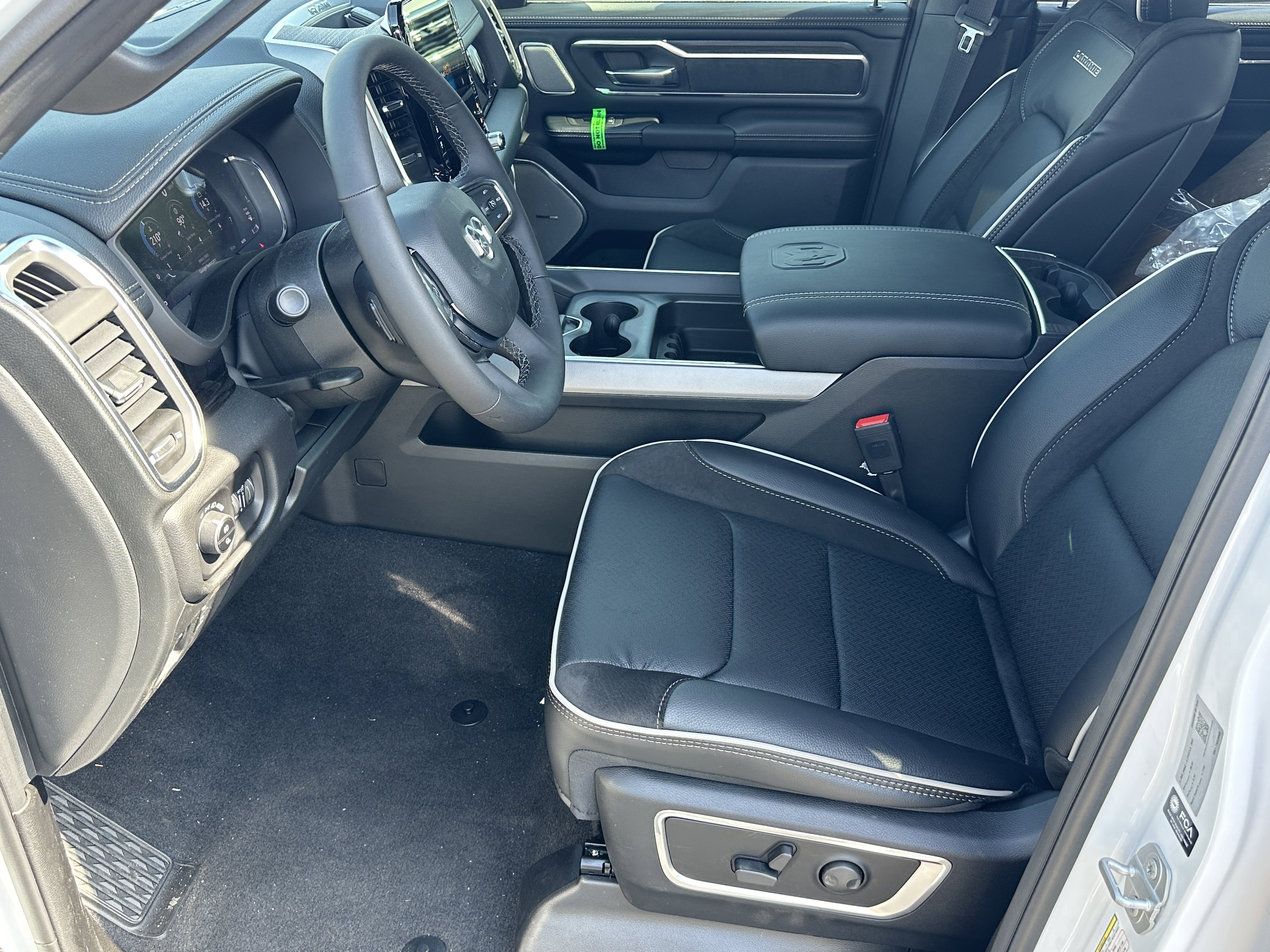 New 2026 Bright White Clear-Coat Exterior Paint RAM Laramie image 10