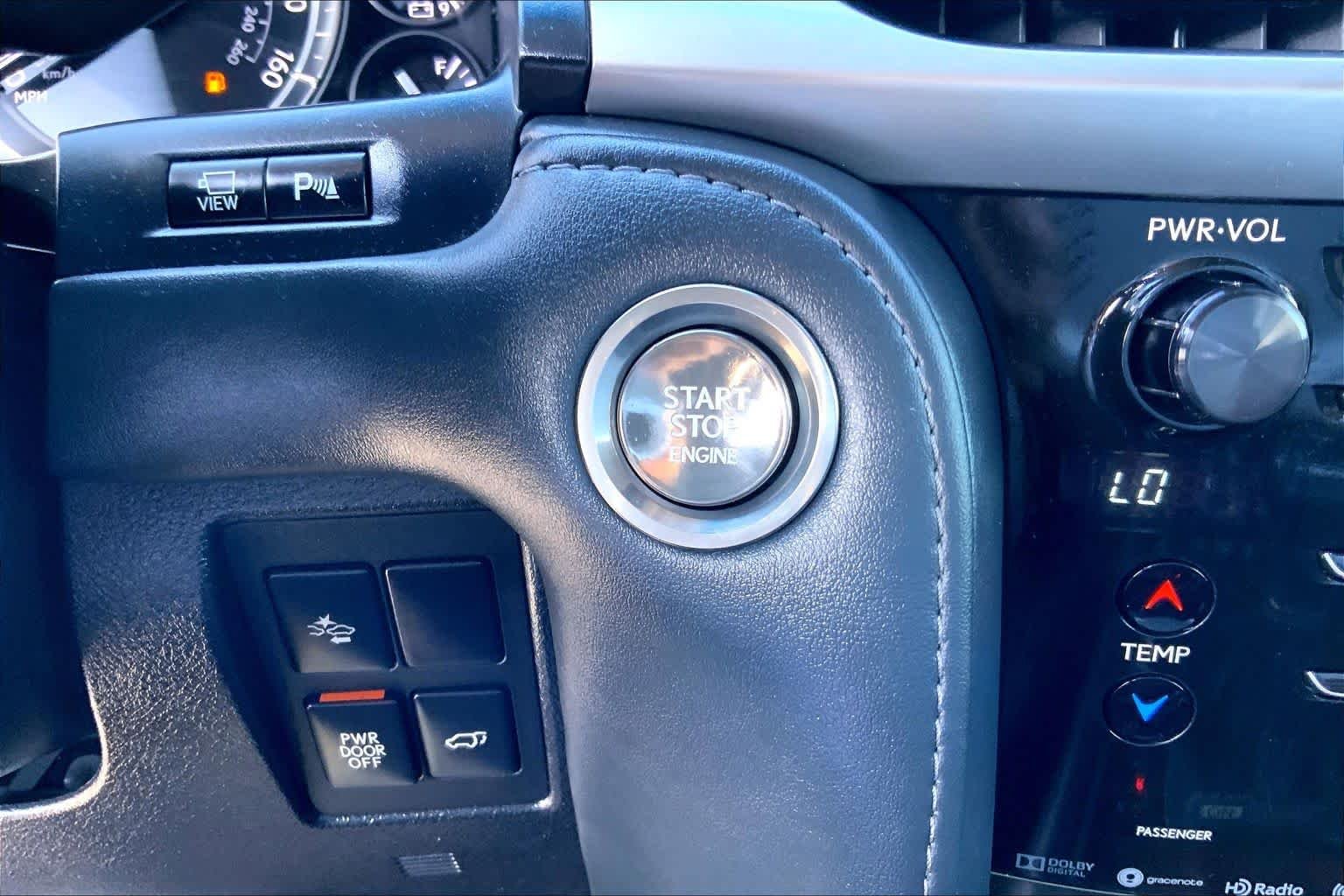 Certified Used 2019 Black Onyx Lexus  image 32