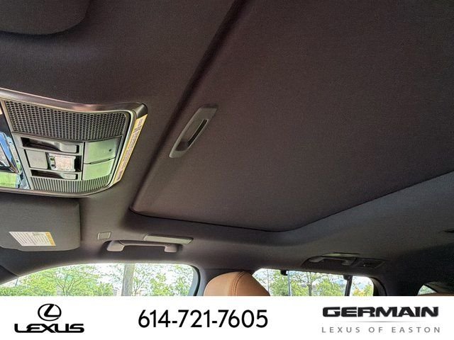 New 2026 Eminent White Pearl Lexus LX 700h LUXURY image 30