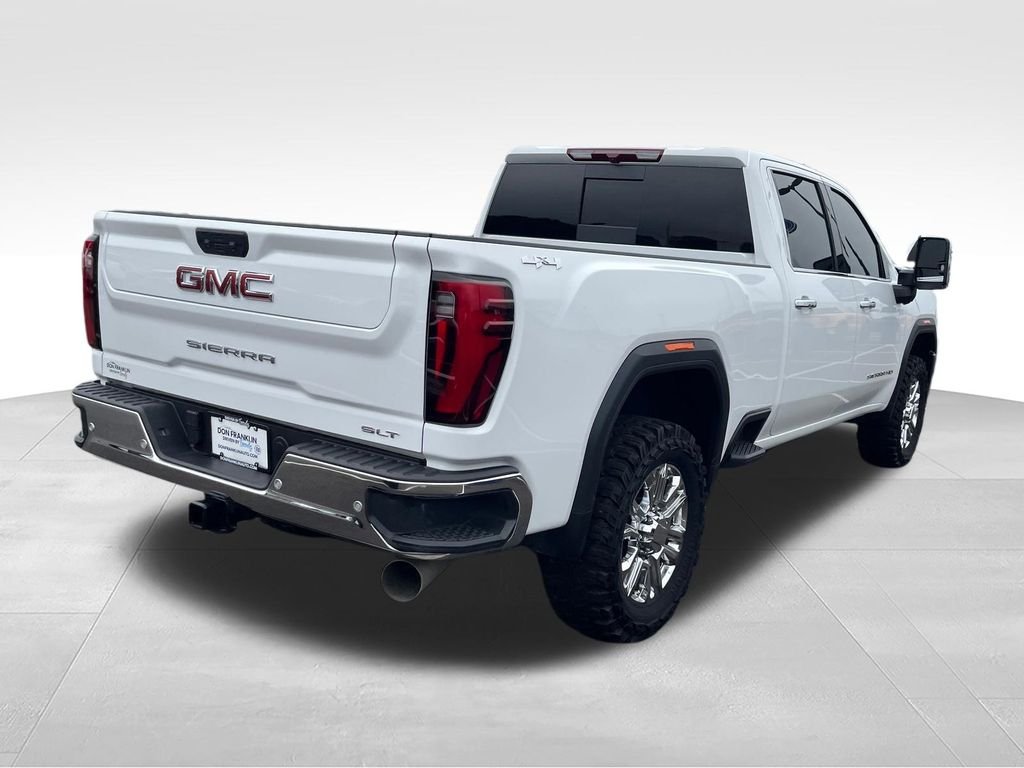 Used 2025 White GMC SLT image 5