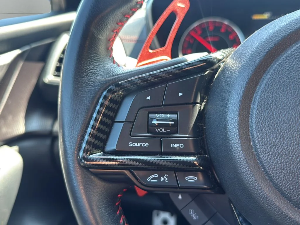 Used 2018 Gray Subaru 2.0i Sport image 9