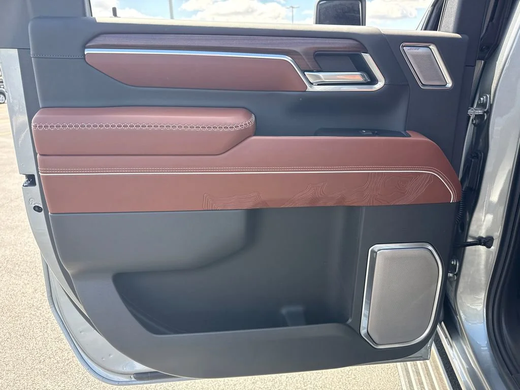 2026 GMC Sierra 2500HD Denali Ultimate - Photo 33