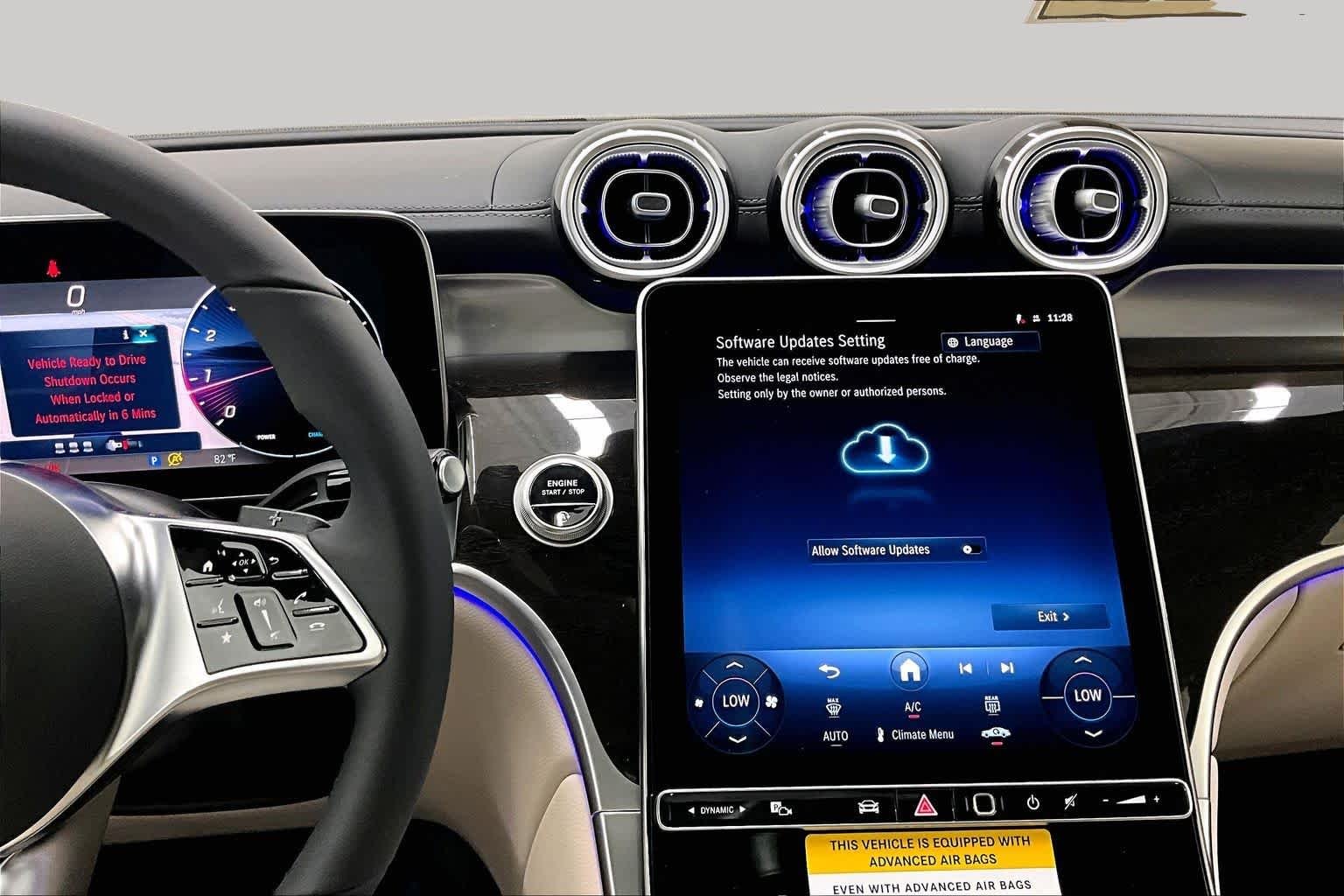 New 2026 Polar White Mercedes-Benz GLC 300 image 6