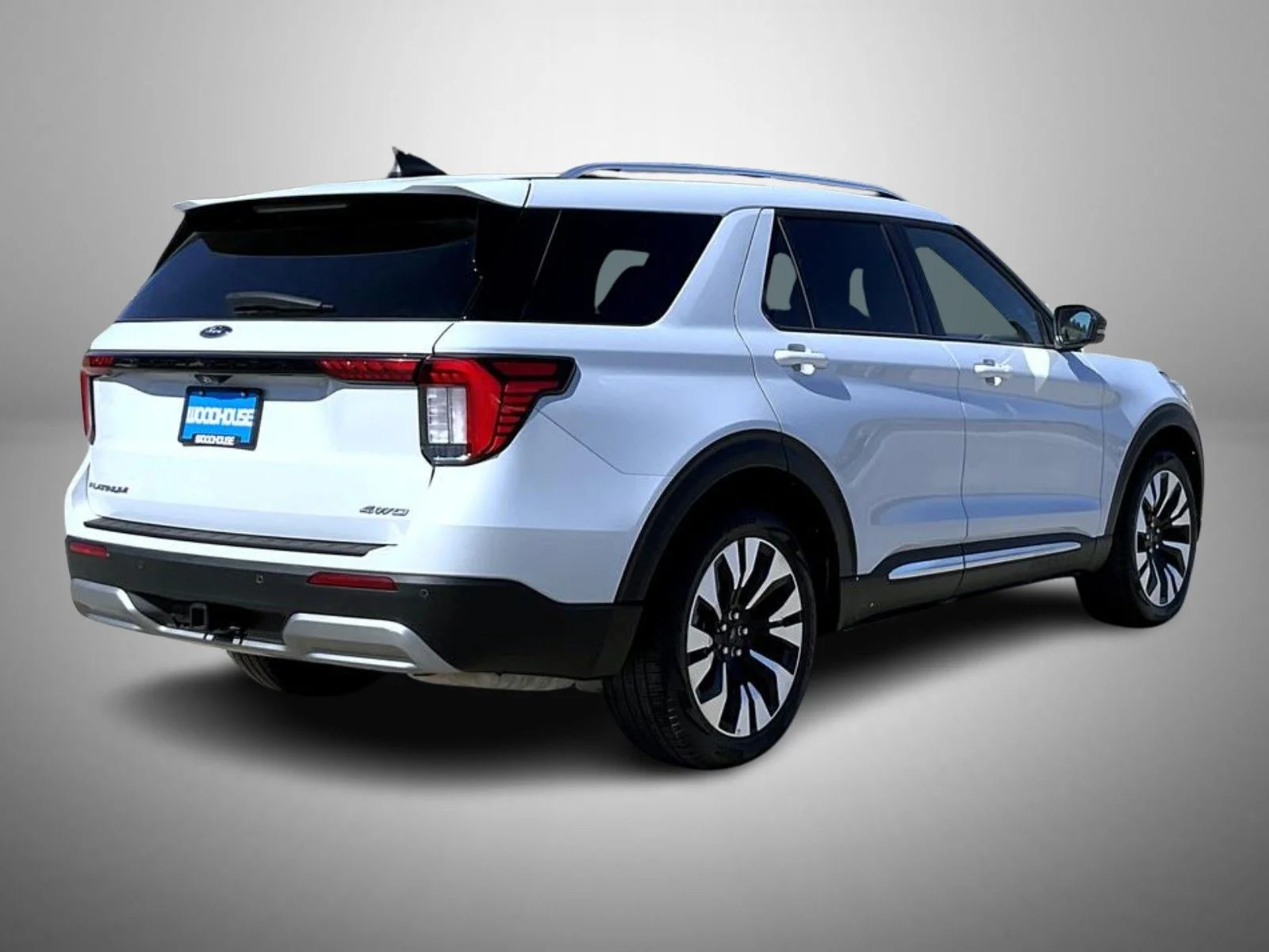 Used 2025 White Ford Platinum image 5