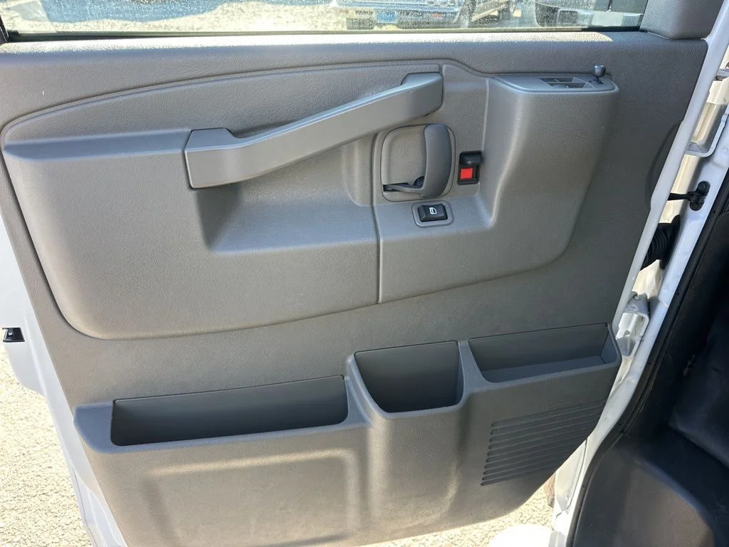 Used 2024 White Chevrolet Work Van image 20