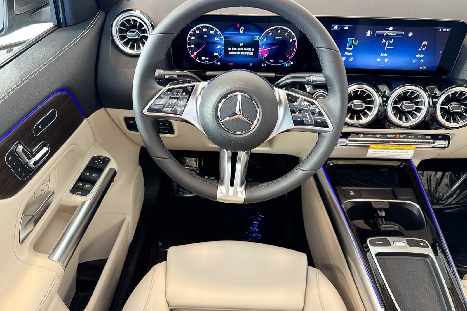 New 2026 Mountain Grey Metallic Mercedes-Benz GLA 250 image 20