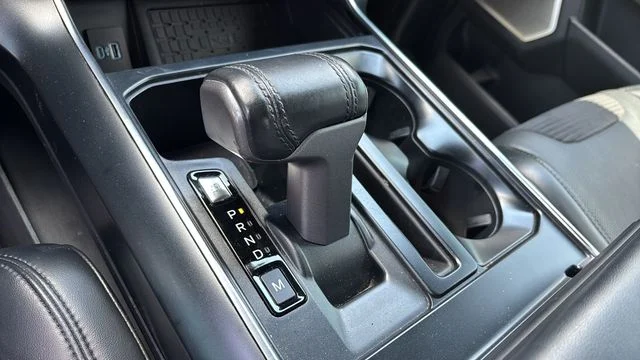 Used 2023 White Ford Raptor image 30