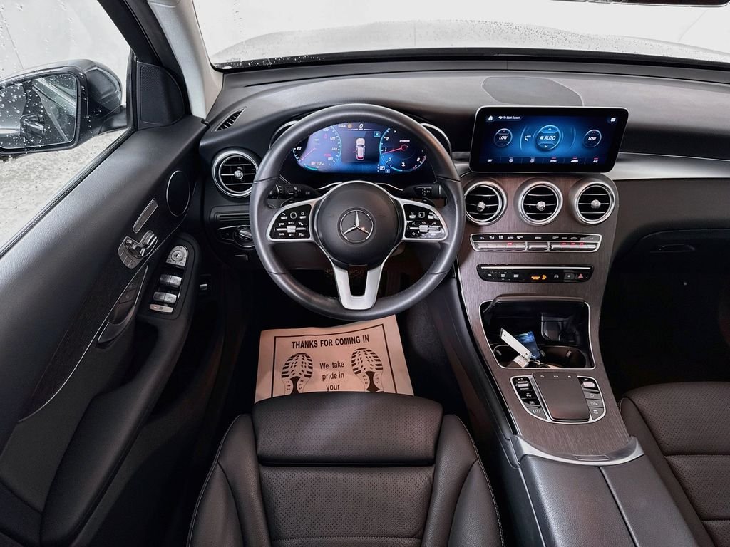 Used 2022 Graphite Grey Metallic Mercedes-Benz 300 image 3