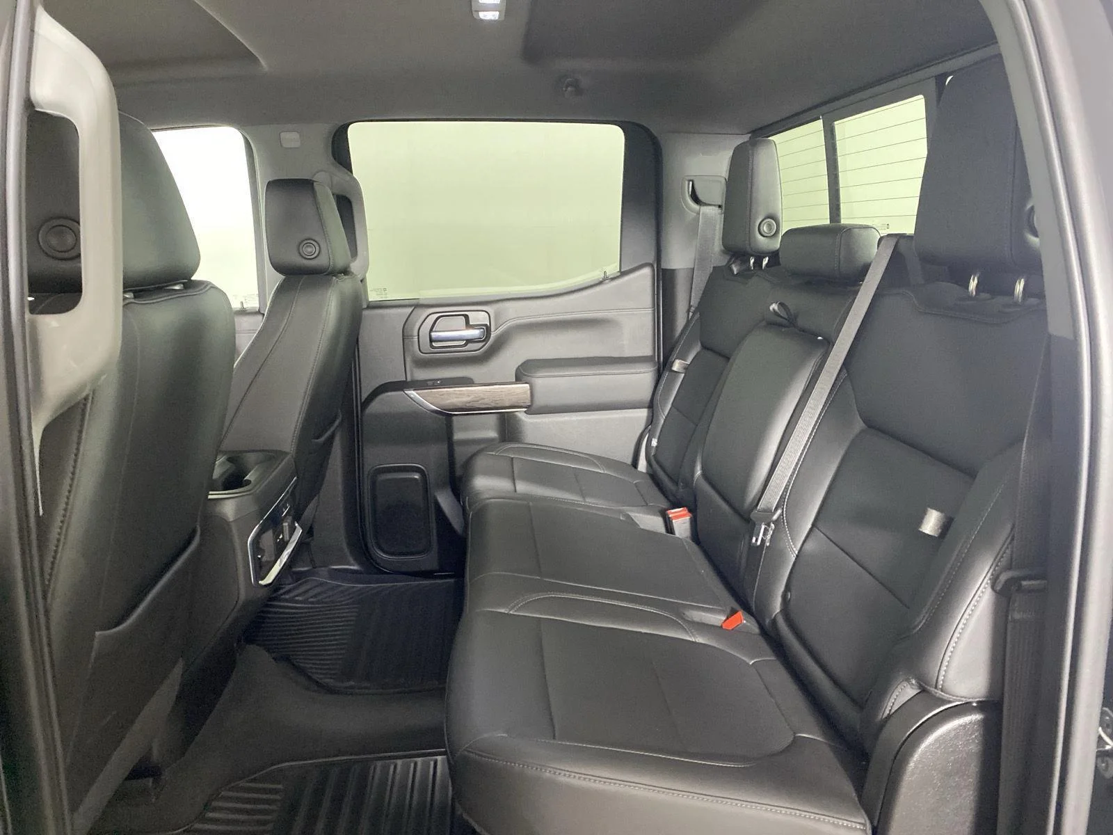 Used 2021 Black Metallic Chevrolet LTZ image 25