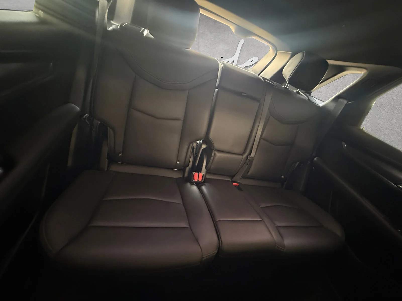 Certified Used 2023 Crystal White Tricoat Cadillac Luxury image 22