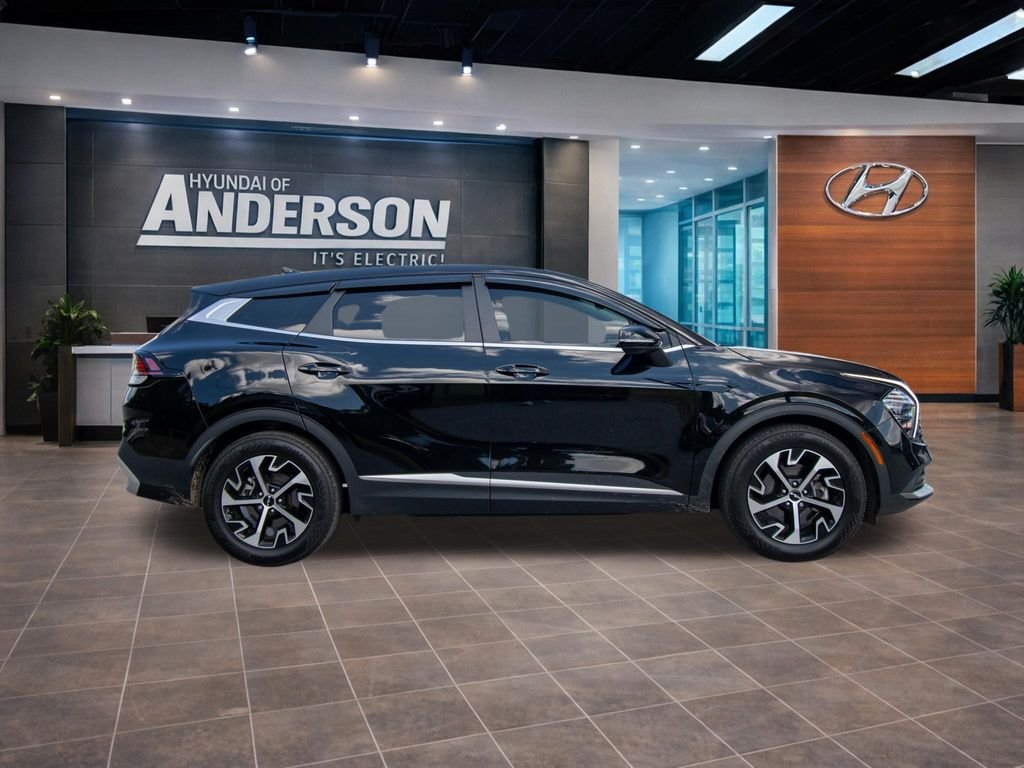 2025 Kia Sportage EX - Photo 14