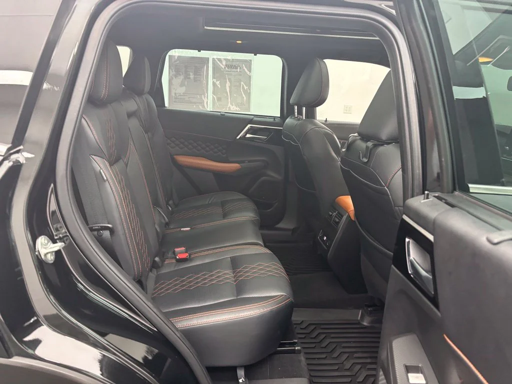 Used 2022 Black Mitsubishi SEL image 45