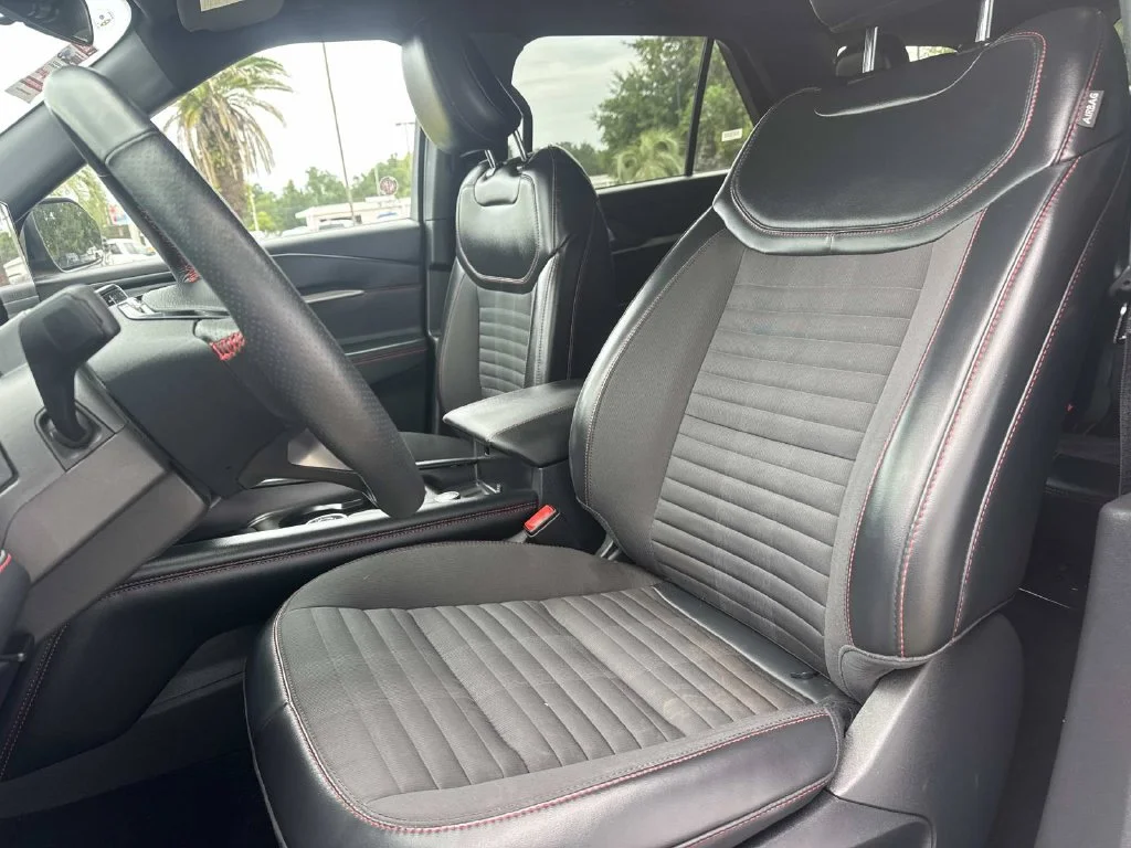 Used 2025 Black Ford ST-Line image 32