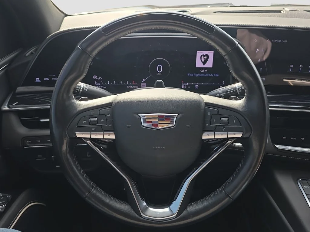 2022 Cadillac Escalade Sport - Photo 9