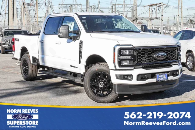 2026 Ford Super Duty F-250® XLT