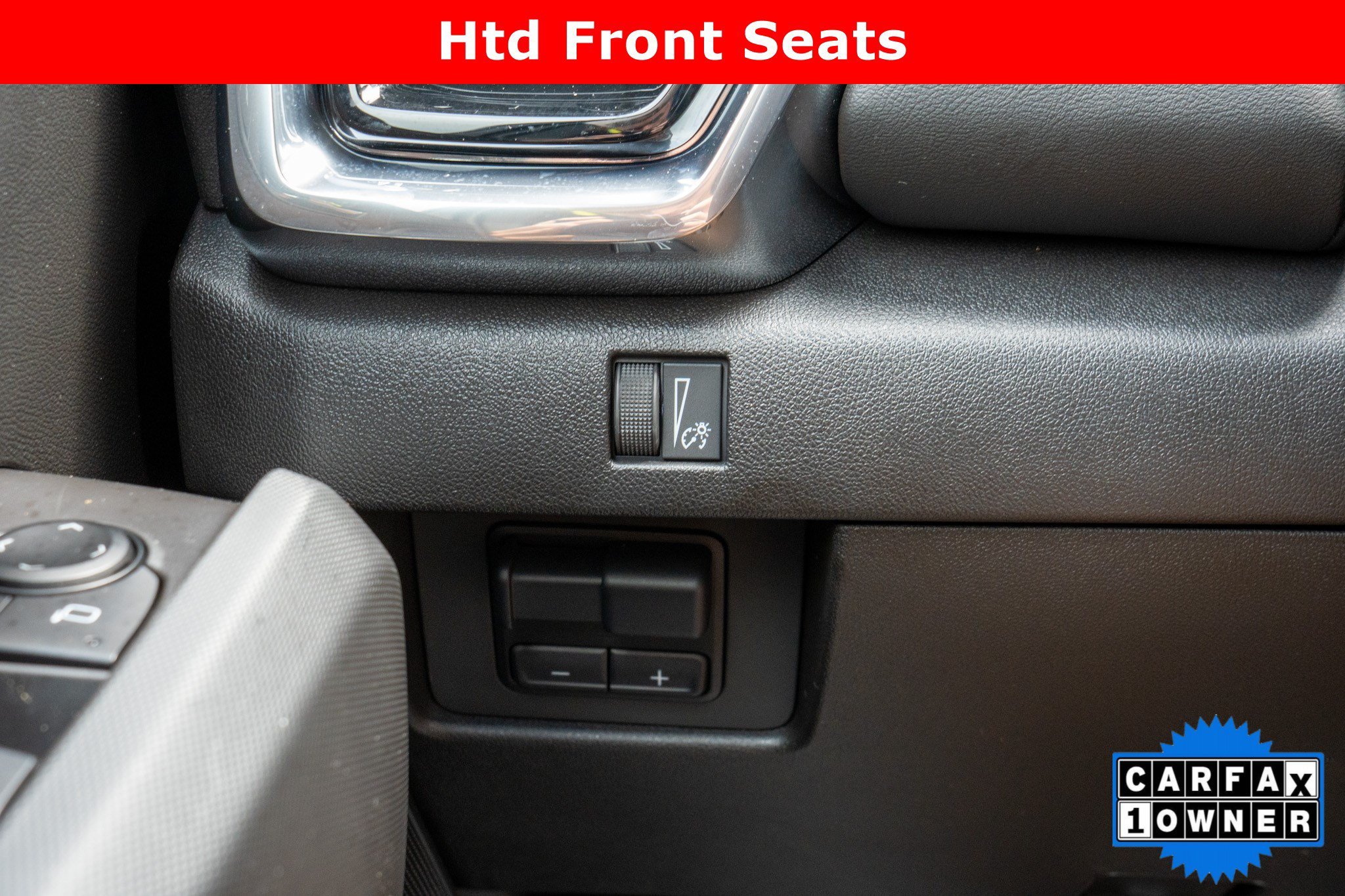 Used 2025 Summit White GMC 4WD Elevation image 26