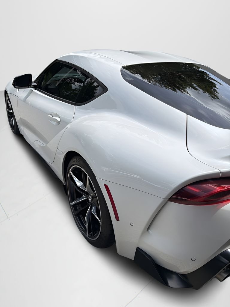 Used 2020  Toyota 3.0 image 14