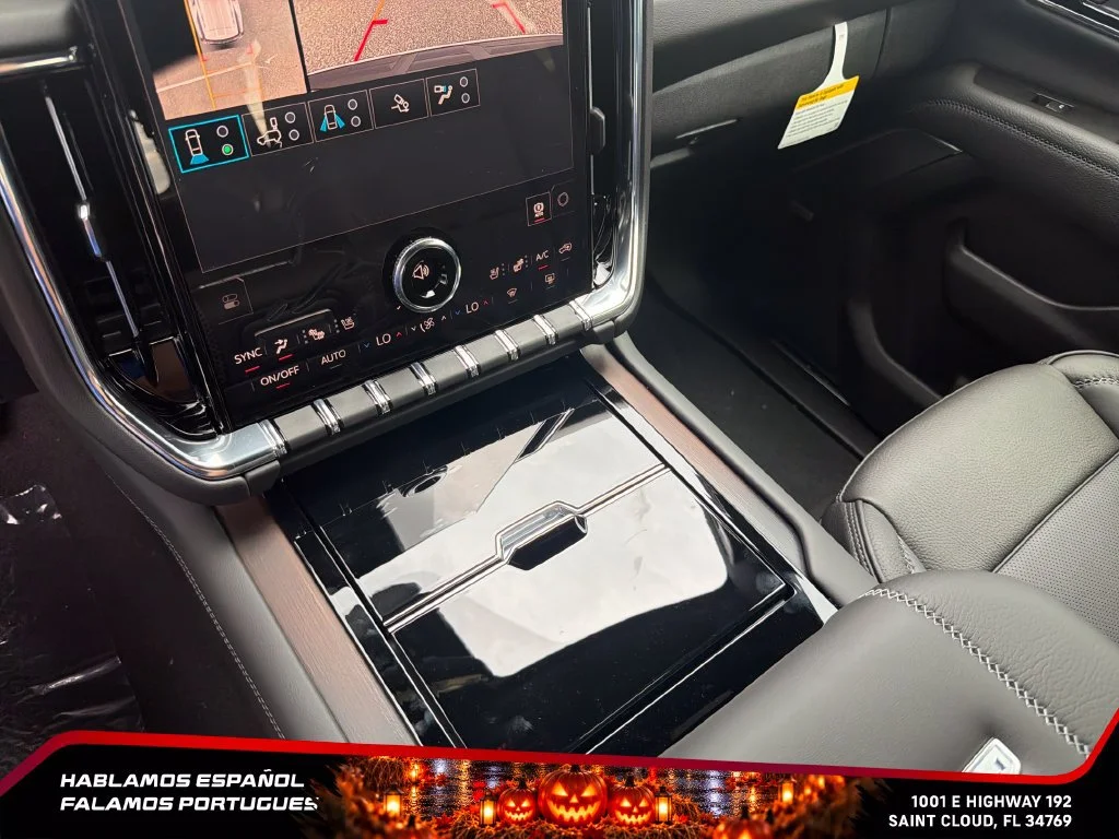 2026 GMC Yukon Denali - Photo 26