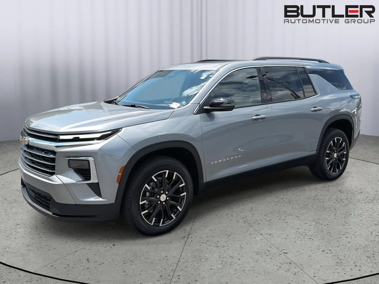 New 2026 Sterling Gray Metallic Chevrolet FWD LT image 2