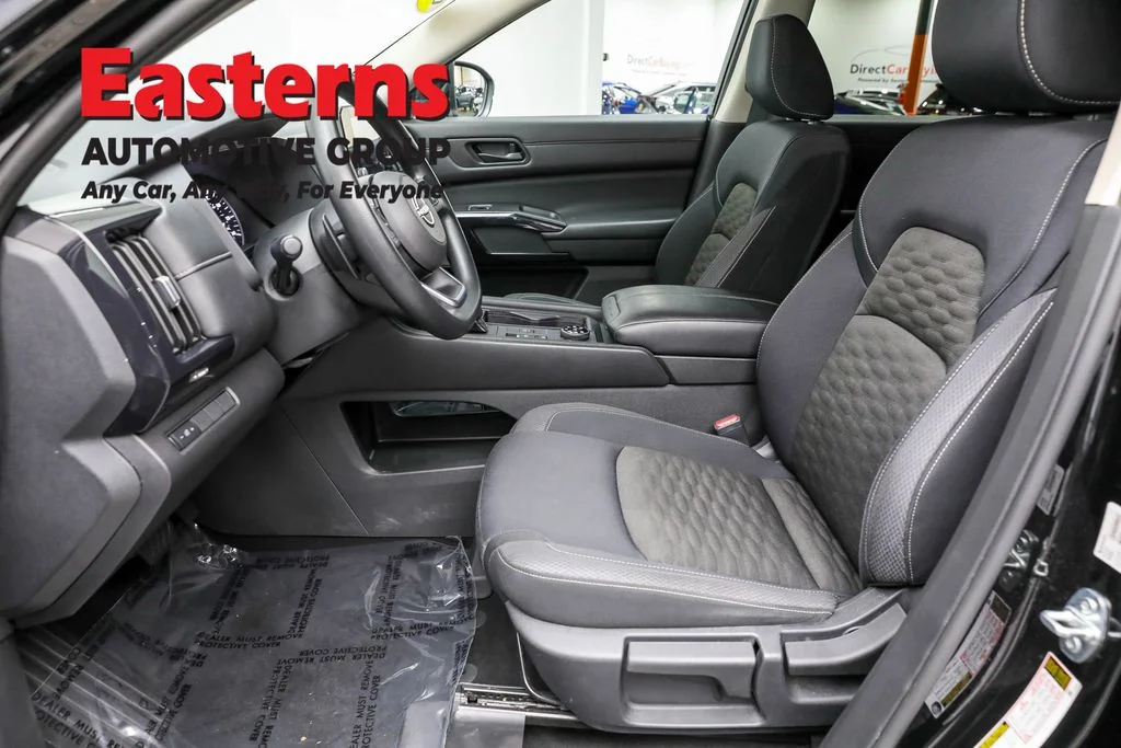 Used 2024 Black Nissan S image 14
