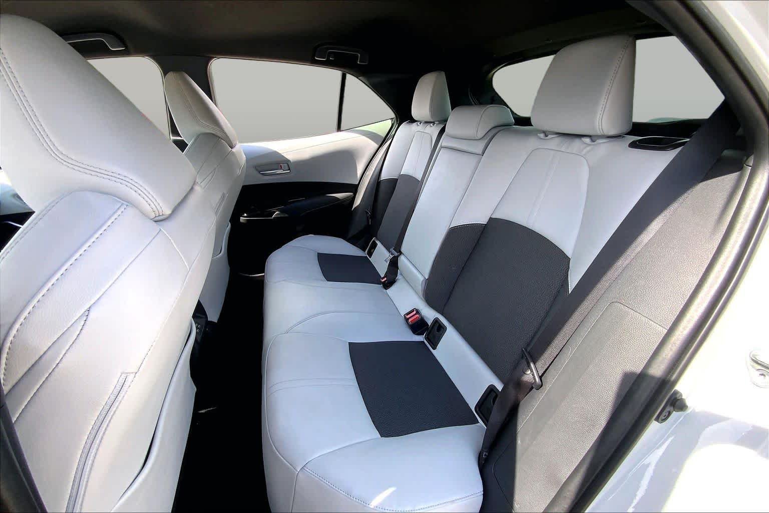 Used 2024 Wind Chill Pearl Toyota XSE image 20