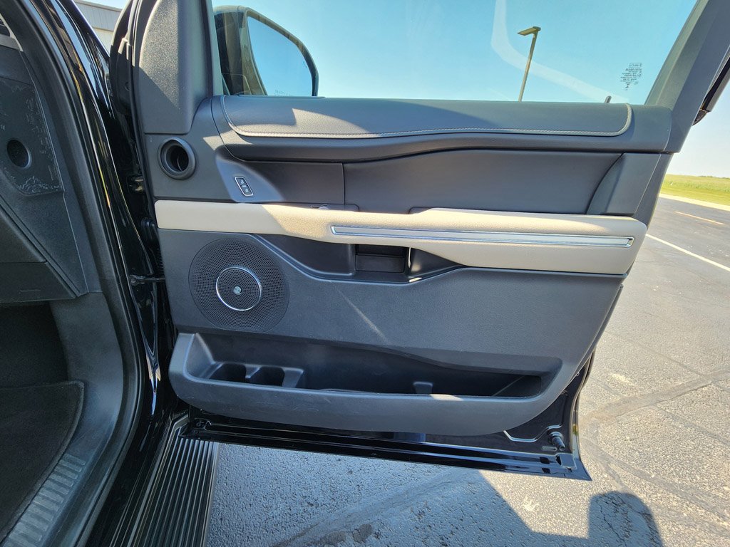 Used 2024 Agate Black Metallic Ford Limited image 26