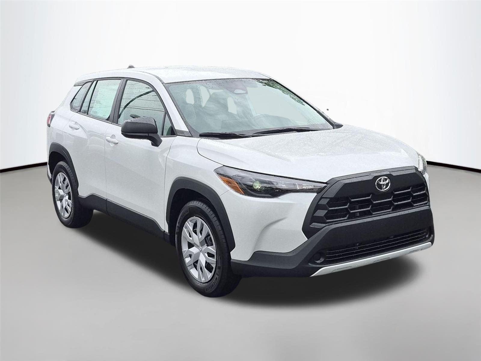New 2026 Wind Chill Pearl Toyota L image 7