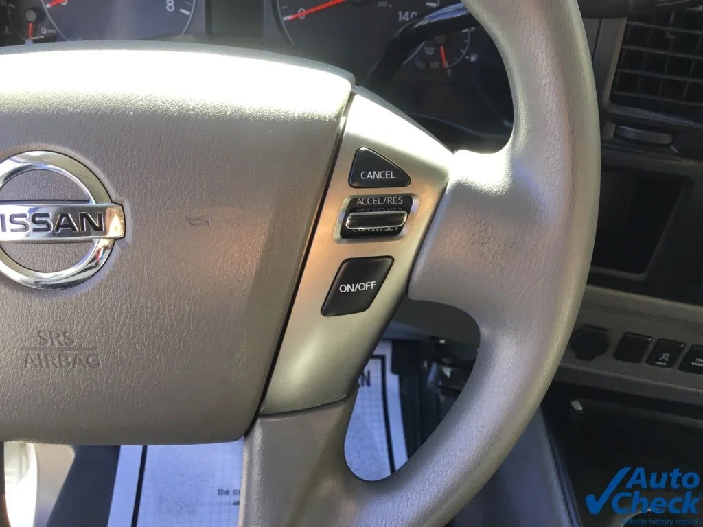 2015 Nissan NV Passenger SV - Photo 35