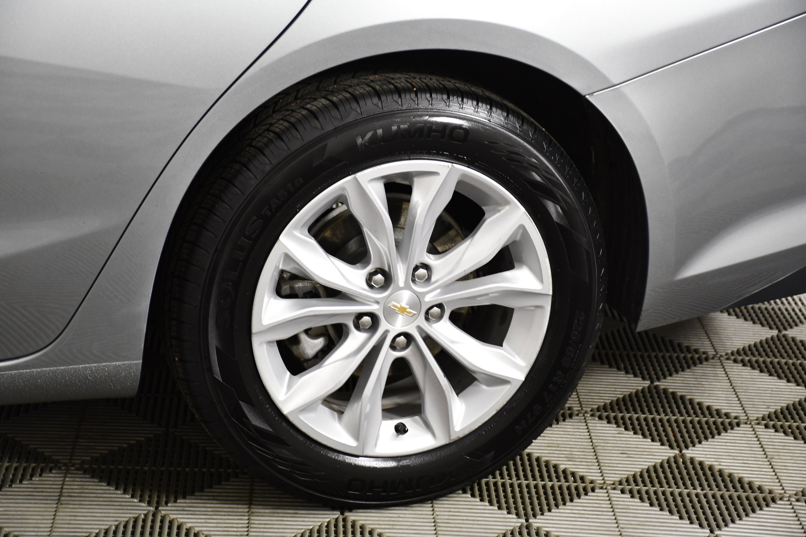Used 2024 Sterling Gray Metallic Chevrolet LT image 51
