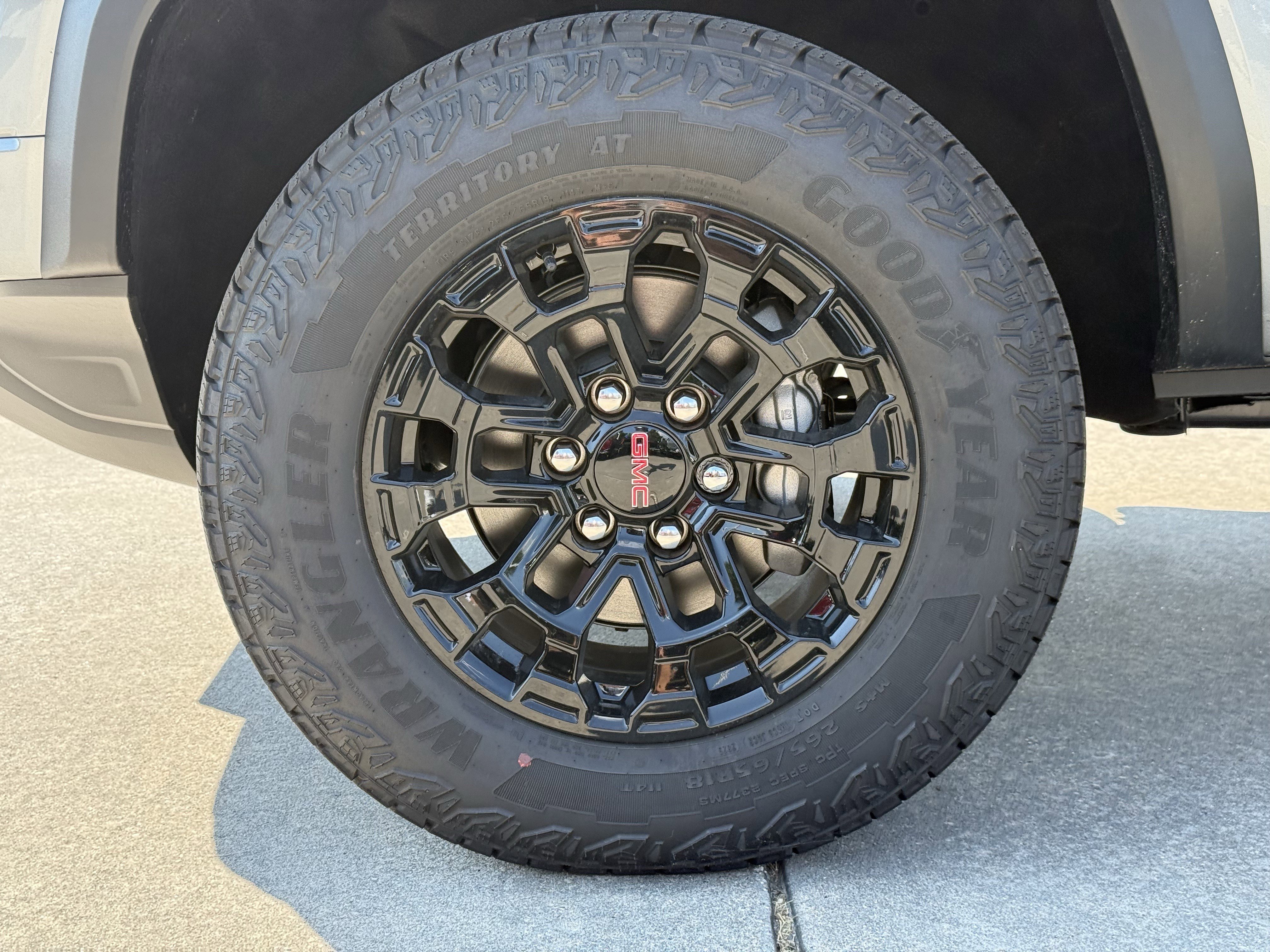 2026 GMC Canyon Elevation - Photo 8