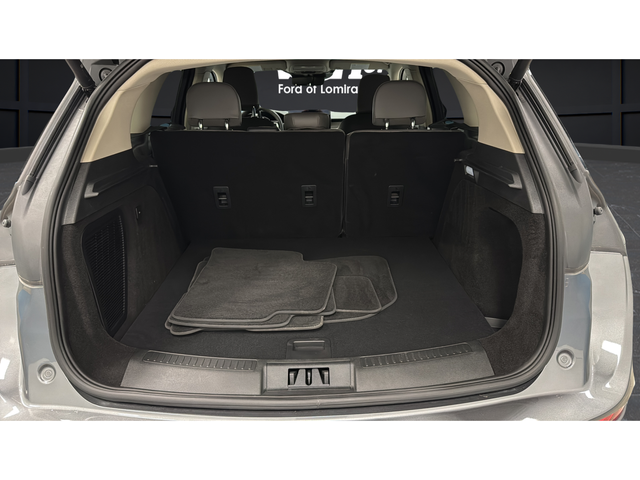 Used 2025 Asher Gray Metallic Clearcoat Lincoln Premiere image 25