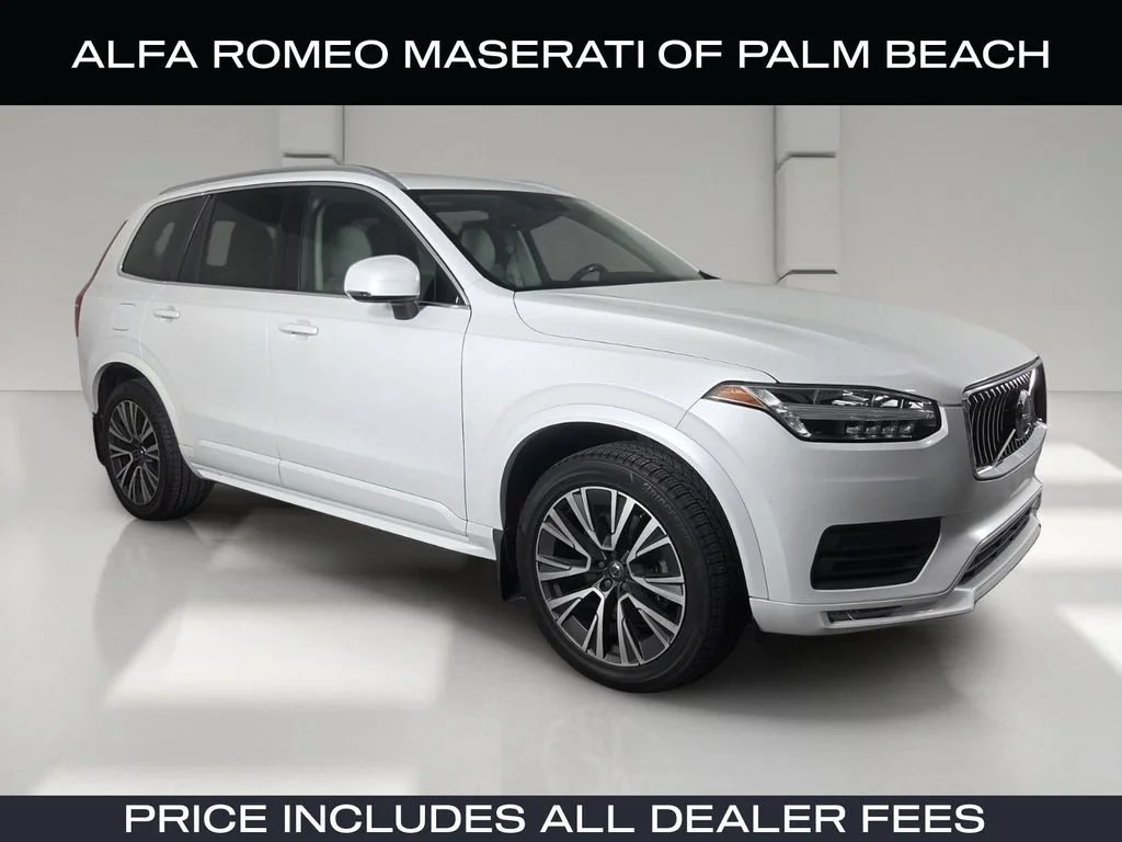 Used 2020 Crystal White Volvo Momentum image 1