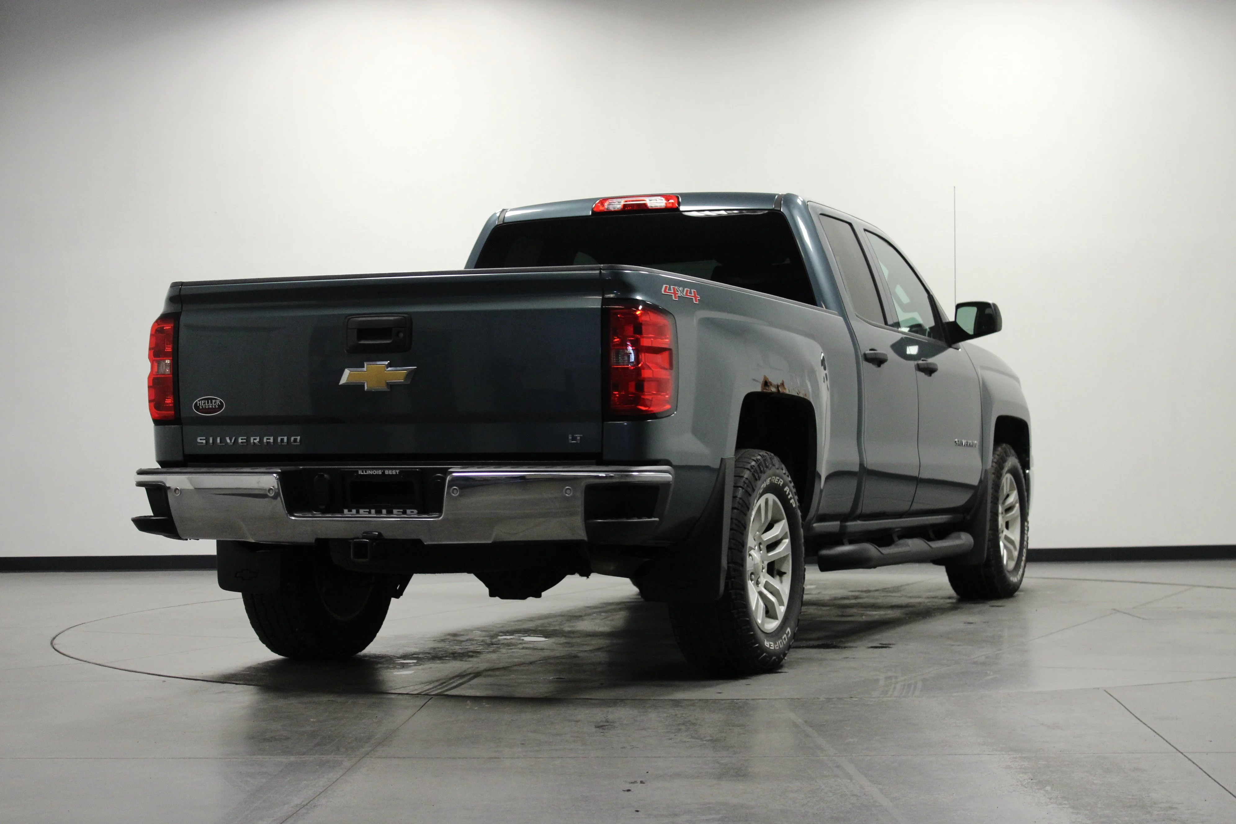 Used 2014 Blue Granite Metallic Chevrolet LT image 4