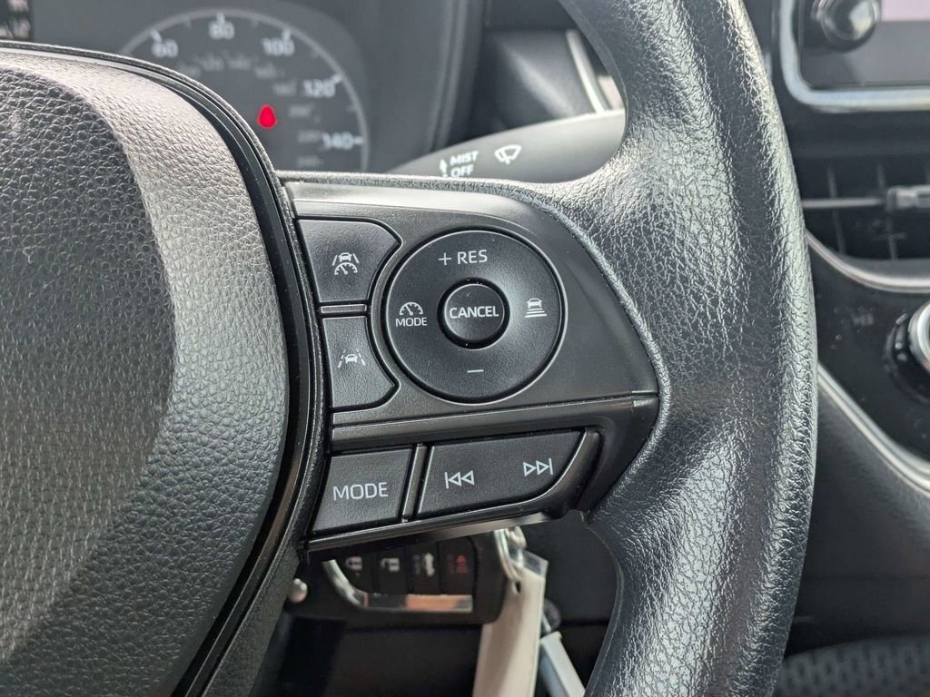 Used 2023 White Toyota LE image 25