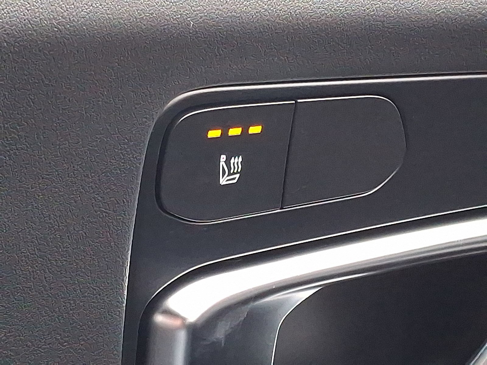 2025 Kia K4 GT-Line - Photo 16