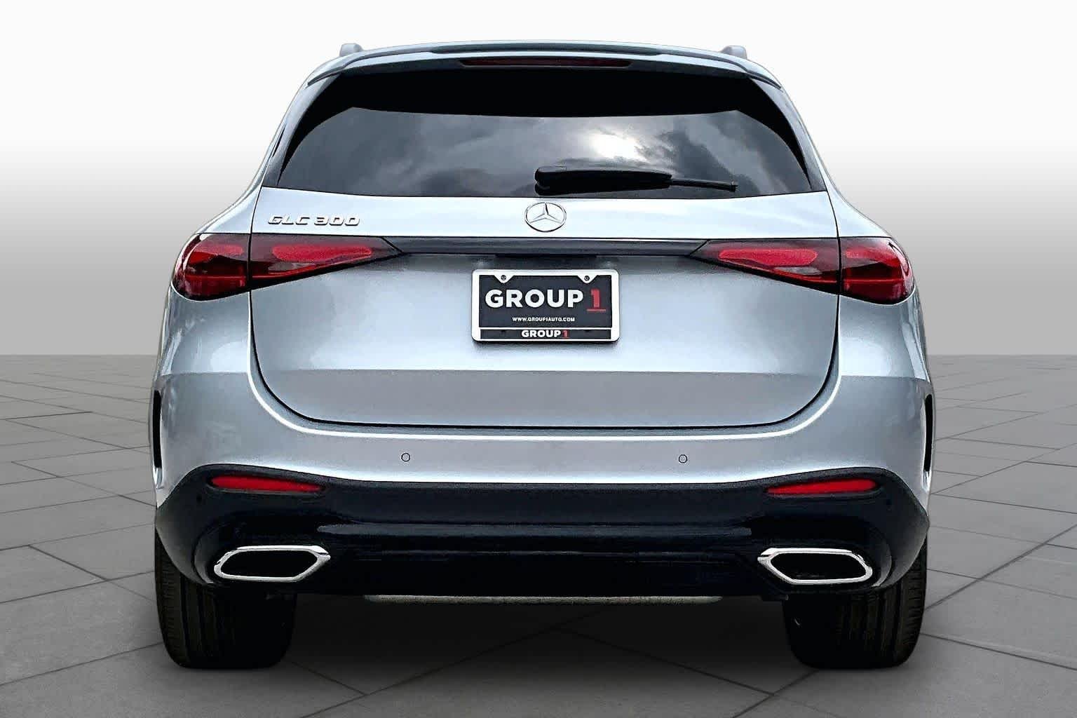 New 2026 Cirrus Silver Metallic Mercedes-Benz GLC 300 image 5