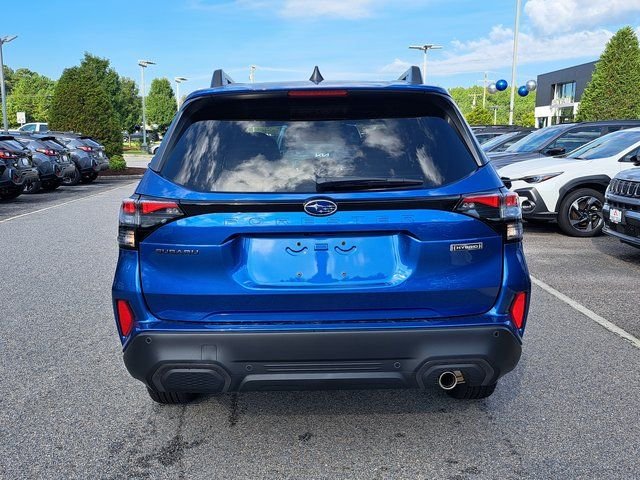 New 2026 DAYBREAK BLUE PEARL Subaru Limited Hybrid image 5