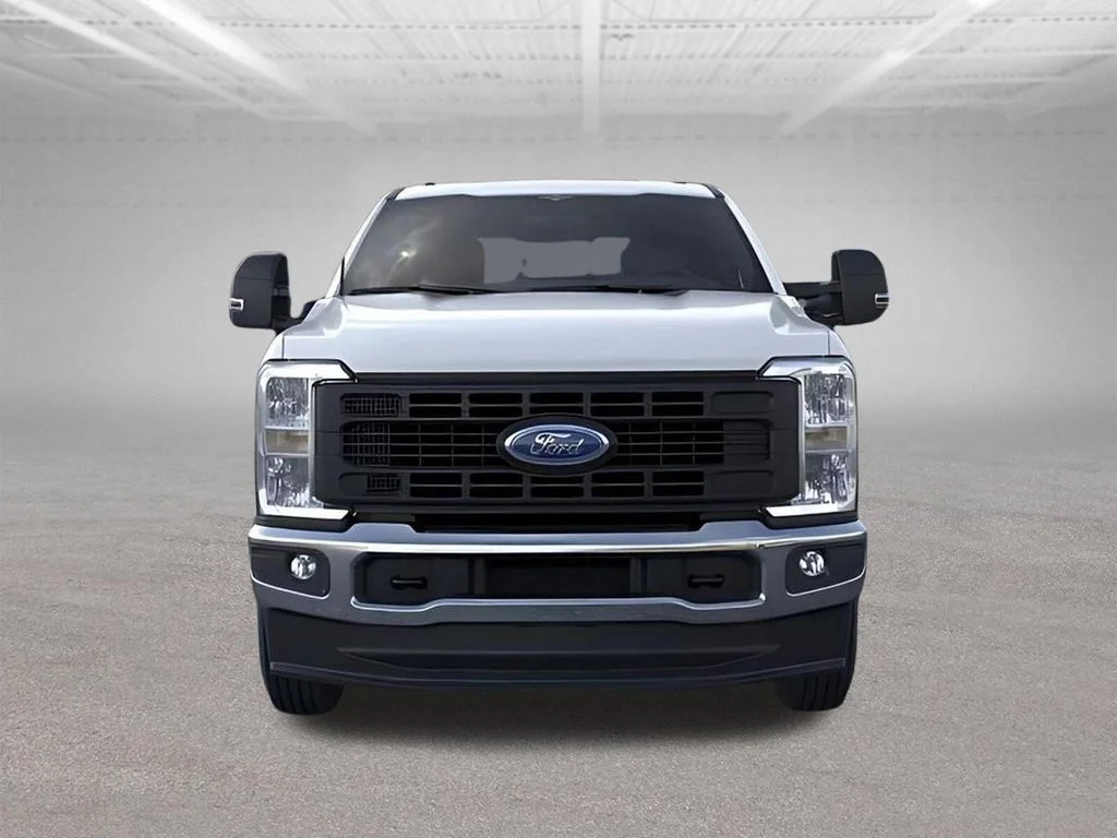 New 2026 Oxford White Ford F-350® XL image 10