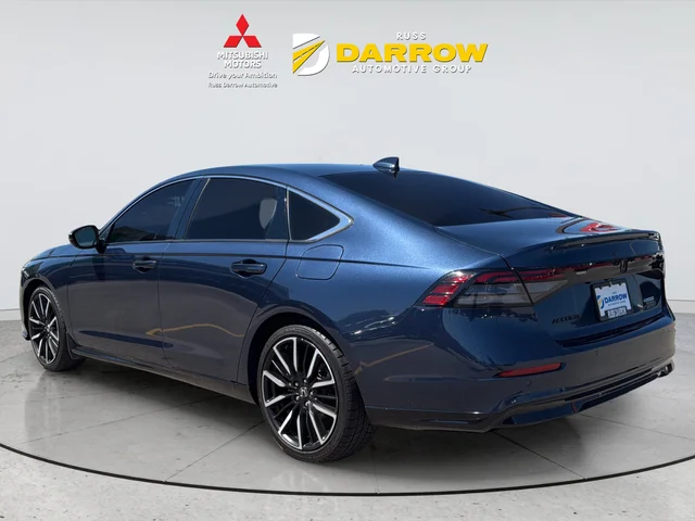 Used 2023 Gray Honda Touring image 3