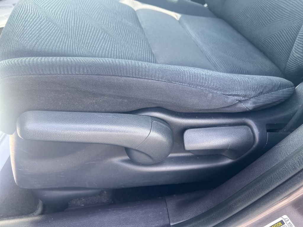 Used 2010 Gray Honda LX image 12